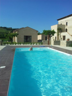  Agriturismo nelle Marche  Монтельпаро